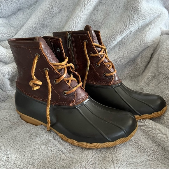 Perry Saltwater Tan Dark Brown Duck Boots - Picture 2 of 8